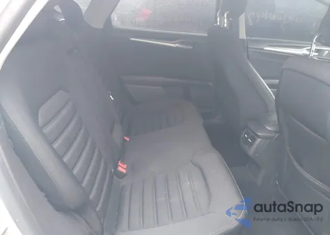 2013 Ford Fusion Hybrid Se z USA, uszkodzony, nr VIN 3FA6P0LU1DR328768